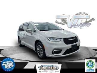 Certified 2021 Chrysler Pacifica Touring-L image 1