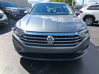 Used 2019 Volkswagen Jetta SE w/ Cold Weather Package image 1