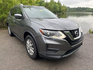Used 2017 Nissan Rogue SV w/ SV Premium Package image 1