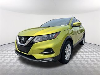 Used 2020 Nissan Rogue Sport SV w/ Technology Package image 1