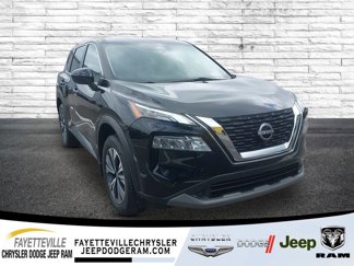 Used 2023 Nissan Rogue SV image 1