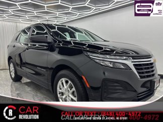Used 2022 Chevrolet Equinox LS image 1