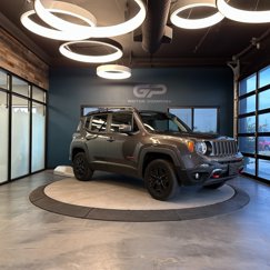 Used 2018 Jeep Renegade Trailhawk w/ Cold Weather Group II image 1