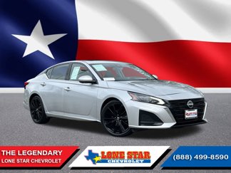 Used 2023 Nissan Altima 2.5 SL image 1