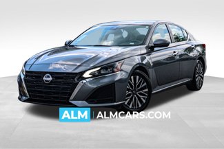 Used 2023 Nissan Altima 2.5 SV image 1