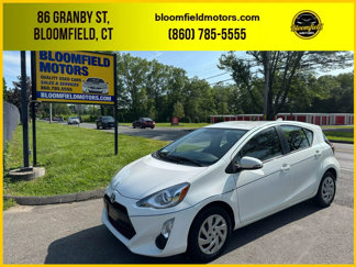 Used 2015 Toyota Prius C Three image 1