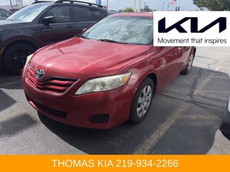 Used 2011 Toyota Camry LE image 1