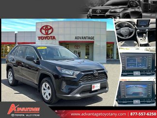 Used 2022 Toyota RAV4 LE image 1