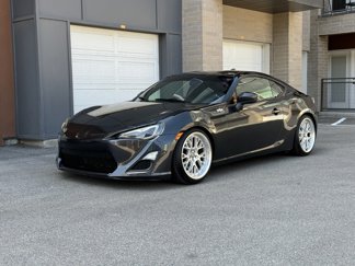 Used 2016 Scion FR-S image 1