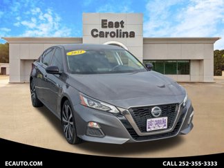 Used 2021 Nissan Altima 2.5 SR image 1