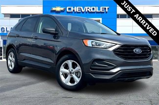 Used 2019 Ford Edge SE image 1