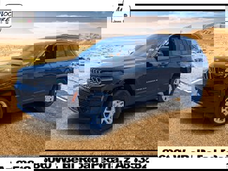 New 2025 Jeep Grand Cherokee Laredo w/ Trailer Tow Package image 1