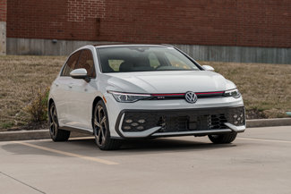 Used 2025 Volkswagen GTI SE image 1