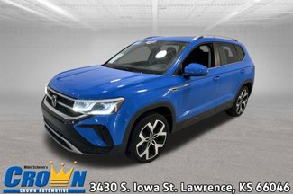 Used 2022 Volkswagen Taos SEL w/ Panoramic Sunroof Package image 1