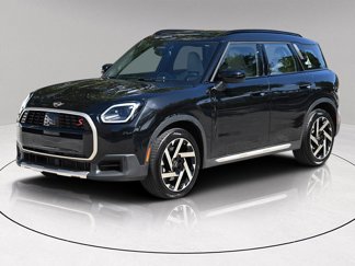 Used 2025 MINI Cooper Countryman S image 1