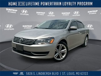 Used 2014 Volkswagen Passat TDI SE image 1