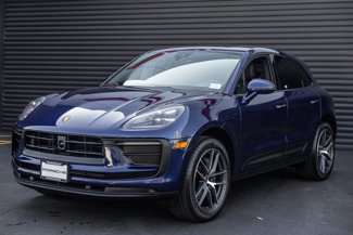 Certified 2024 Porsche Macan image 1