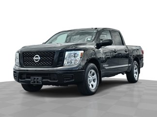 Used 2019 Nissan Titan S image 1