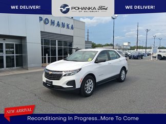 Used 2023 Chevrolet Equinox LS image 1