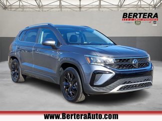 Used 2023 Volkswagen Taos SE image 1