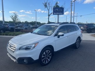 Used 2017 Subaru Outback 2.5i Limited image 1