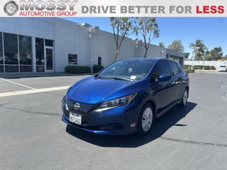 Used 2023 Nissan Leaf S image 1