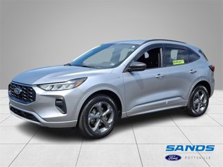 Used 2023 Ford Escape ST-Line w/ Tech Pack #1 image 1