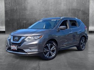 Used 2018 Nissan Rogue SL image 1