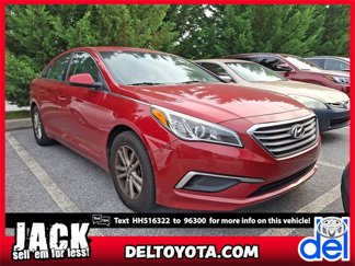 Used 2017 Hyundai Sonata SE image 1