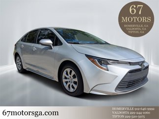 Used 2023 Toyota Corolla LE image 1
