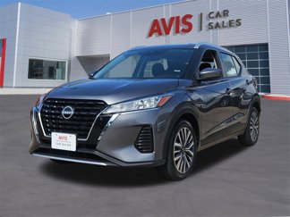Used 2024 Nissan Kicks SV image 1