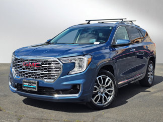 Used 2024 GMC Terrain Denali w/ Denali Premium Package image 1