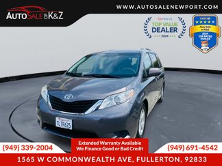 Used 2014 Toyota Sienna LE image 1