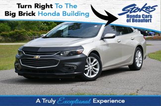 Used 2016 Chevrolet Malibu LT image 1