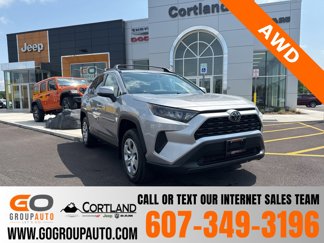 Used 2019 Toyota RAV4 LE image 1