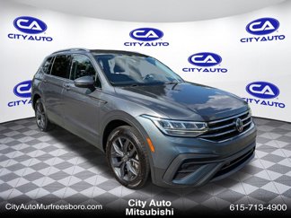 Used 2022 Volkswagen Tiguan SE image 1