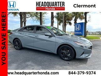 Used 2023 Hyundai Elantra SEL w/ Preferred Accessory Package image 1