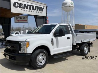 Used 2017 Ford F250 XL image 1
