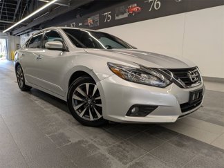 Used 2016 Nissan Altima 2.5 SL w/ 2.5 Technology w/LED Package image 1