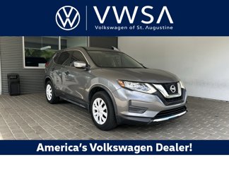 Used 2017 Nissan Rogue S image 1