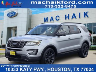 Used 2017 Ford Explorer XLT w/ Equipment Group 202A image 1