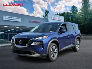 Used 2021 Nissan Rogue SV image 1