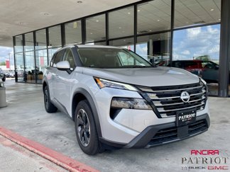 Used 2025 Nissan Rogue SV image 1