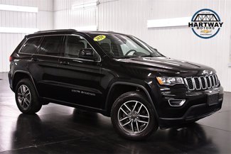 Used 2020 Jeep Grand Cherokee Laredo w/ 18" Wheel & 8.4" Radio Group image 1
