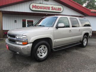Used 2004 Chevrolet Suburban LT w/ Preferred Equipment Group image 1
