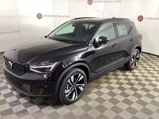 New 2025 Volvo XC40 B5 Plus w/ Climate Package image 1
