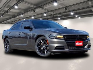 Used 2020 Dodge Charger SXT w/ Blacktop Package image 1