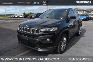 Used 2023 Jeep Compass Latitude image 1