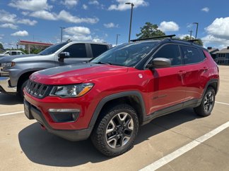 Used 2018 Jeep Compass Trailhawk image 1
