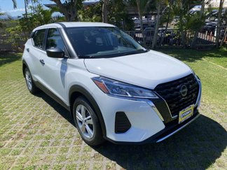 New 2025 Nissan Kicks Play S image 1